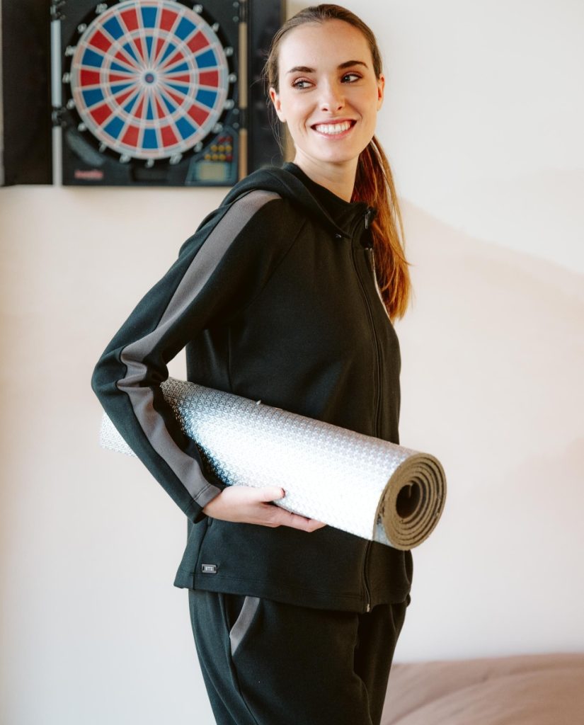 senoretta jogging complet veste et bas très doux